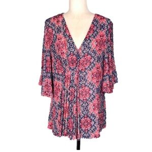 Vintage flowy America red and navy top - perfect for spring!!!